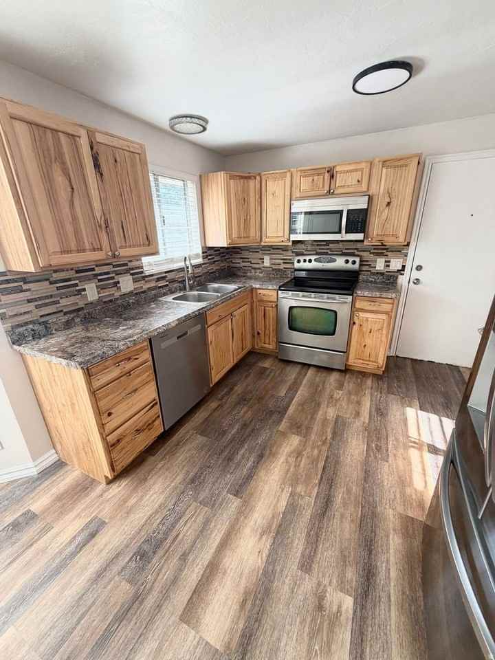 9571 S David St - Photo 3 of 13