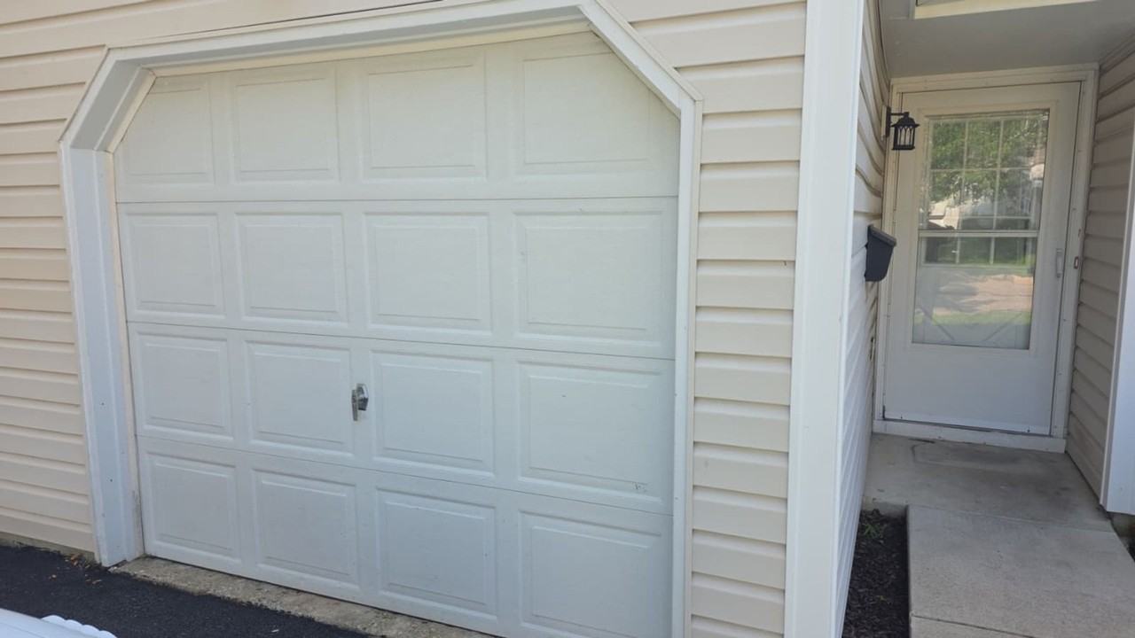 505 Nebraska Cir - Photo 2 of 32