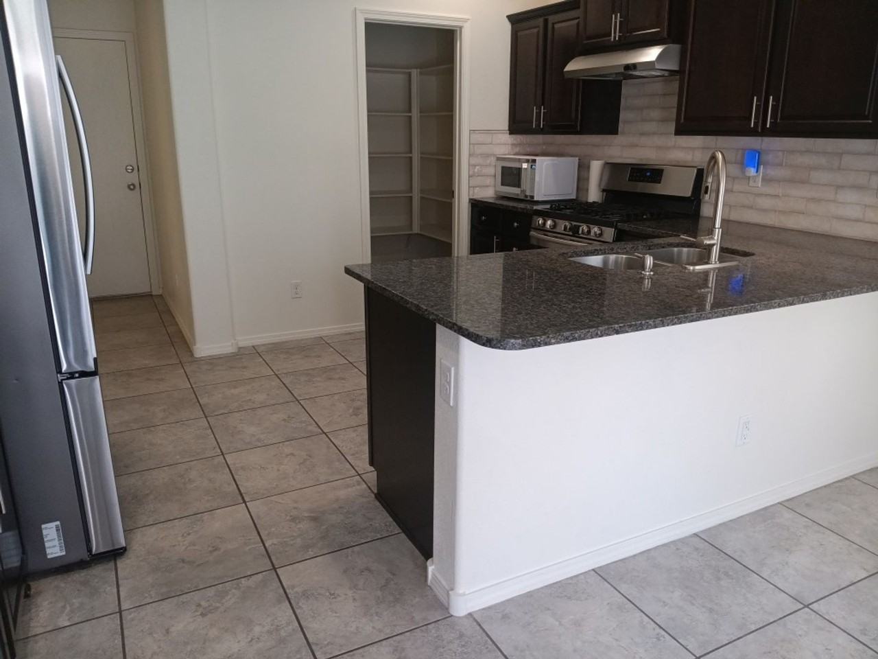7067 Tempe Ave Nw - Photo 3 of 19