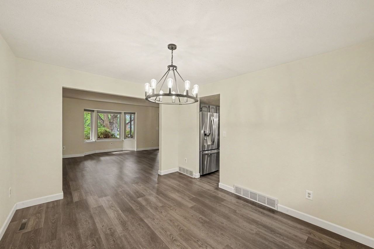 7980 S Harrison Cir - Photo 2 of 25