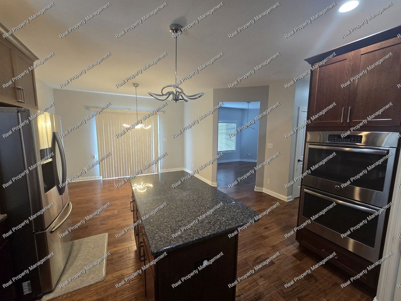 9763 Garden Way - Photo 6 of 28