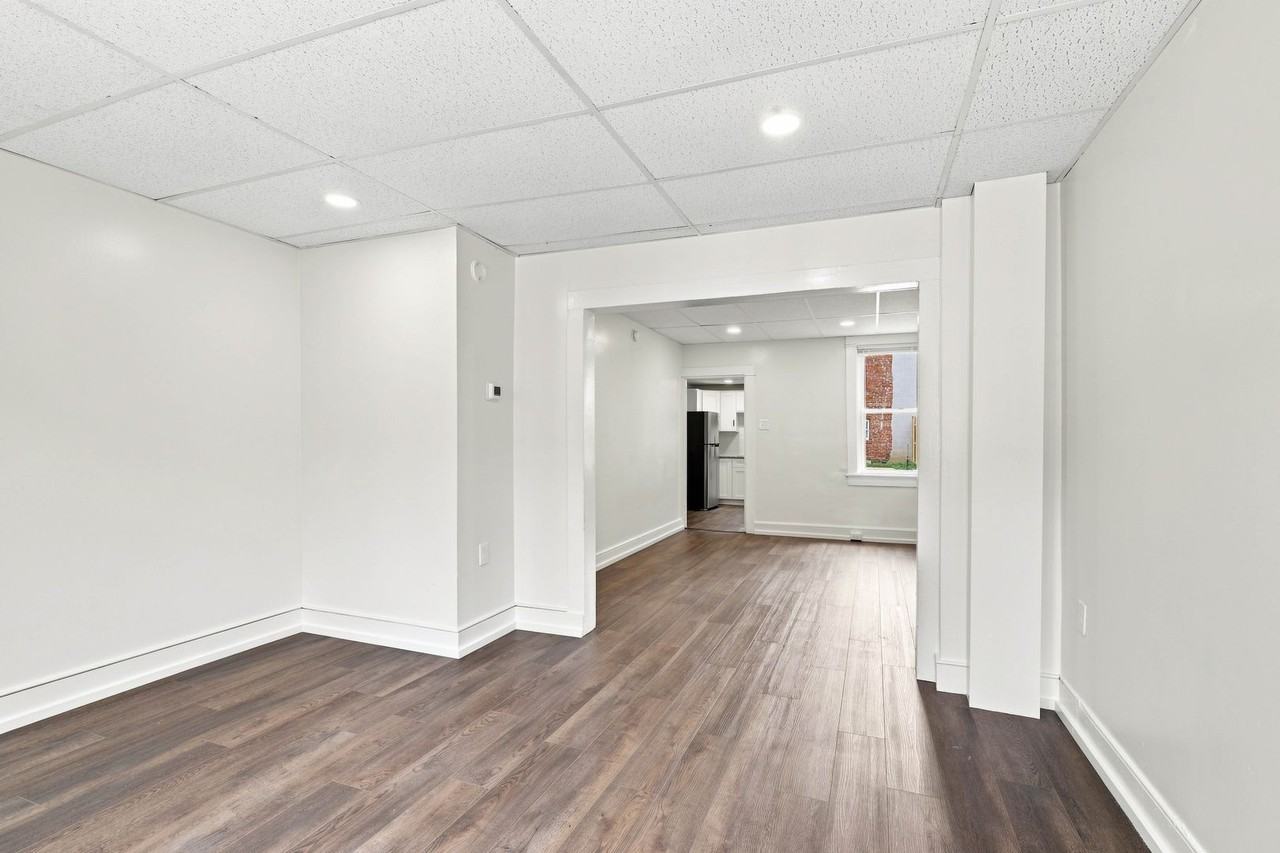 405 Beaver St - Photo 5 of 43