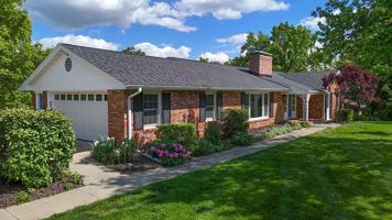 featured image of 1022 Queen Ann Dr