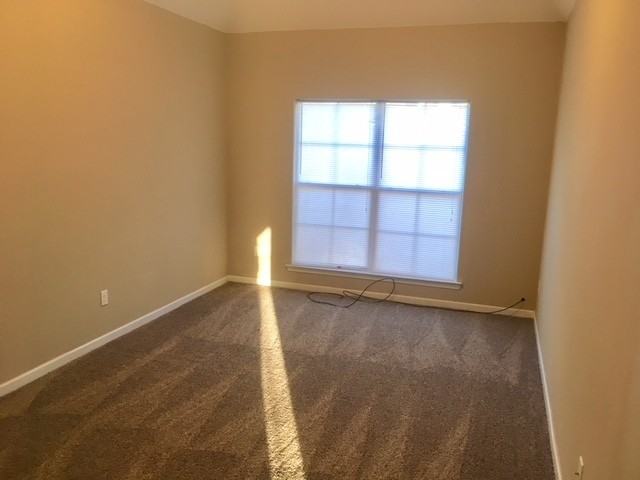 1161 E Cortona Cir - Photo 5 of 9