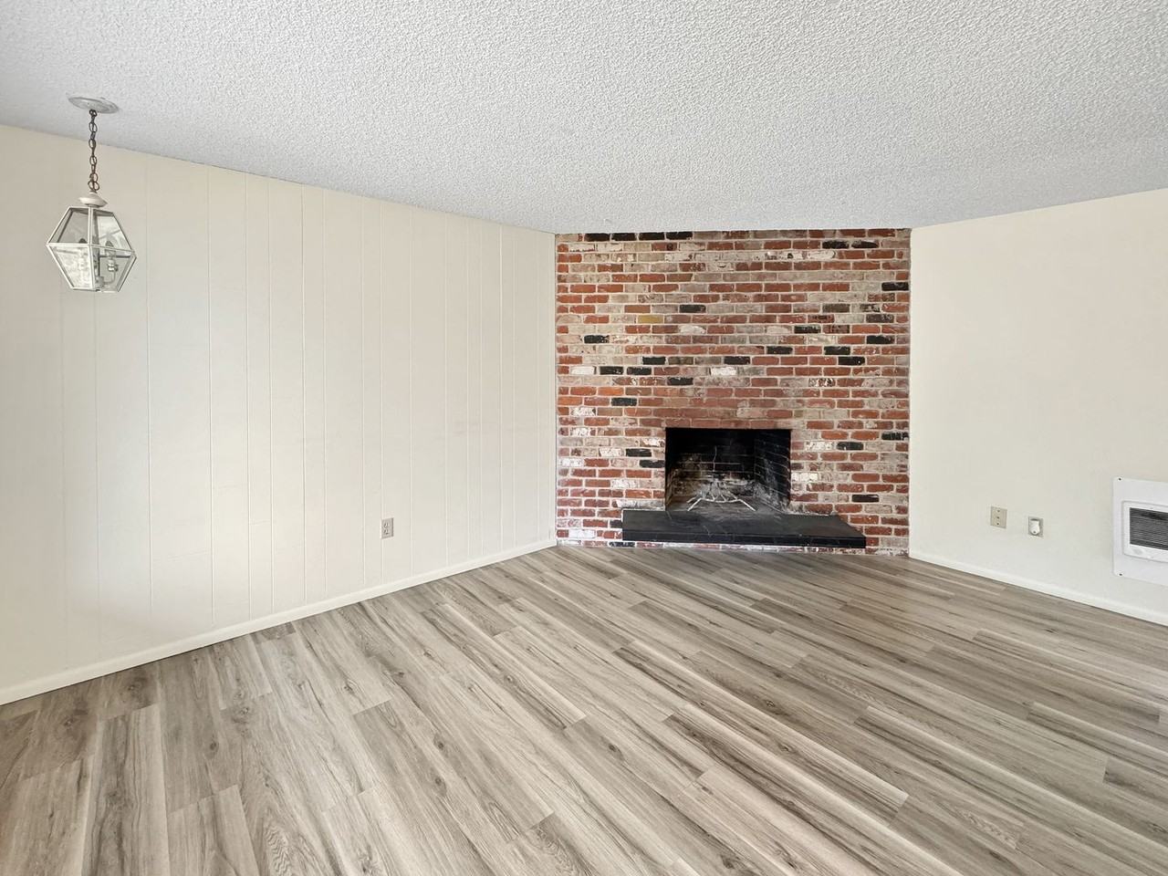 1511 Ne 141st Ave - Photo 7 of 14