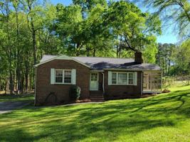 featured image of 3016 Hilton Rd