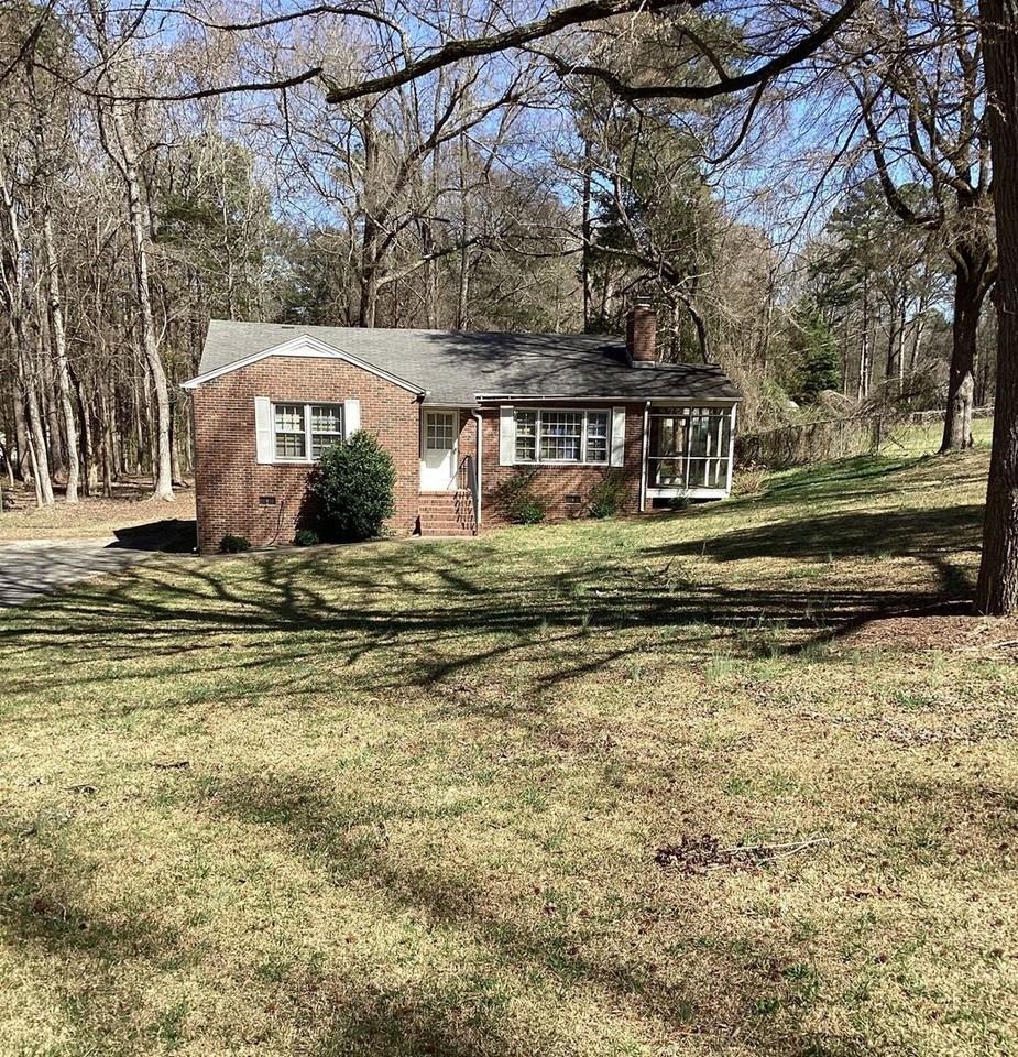 3016 Hilton Rd - Photo 3 of 20