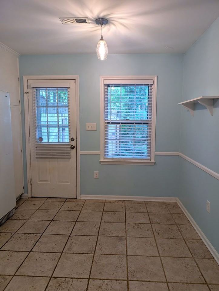 629 Furrow Dr - Photo 5 of 19