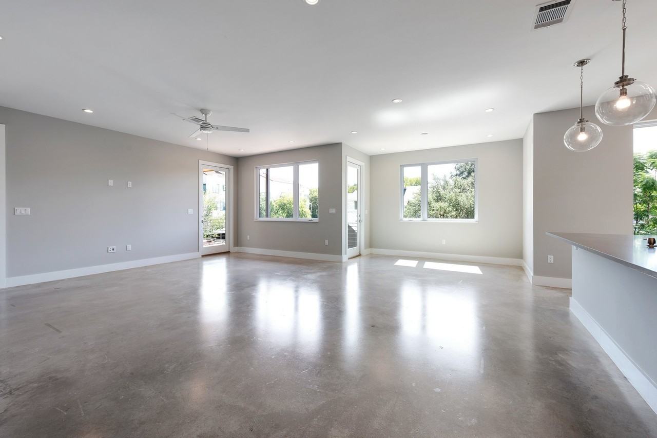 3107 Walling Dr - Photo 6 of 35