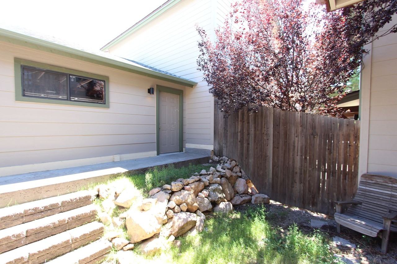 1478 E Ivy Ln - Photo 5 of 27