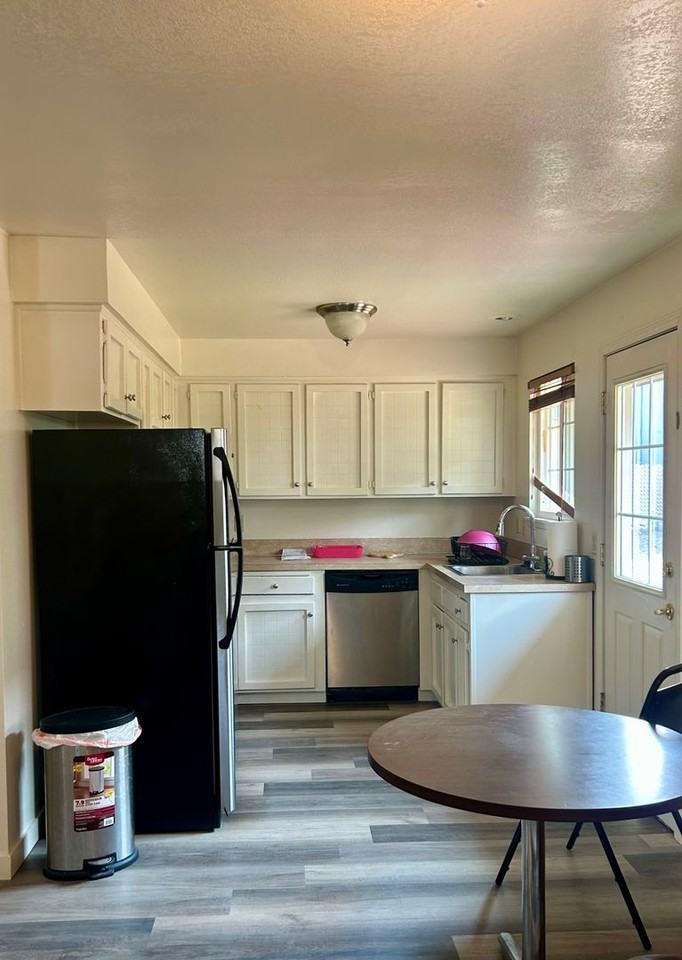 3454 Chiefs Ct Ne - Photo 2 of 13