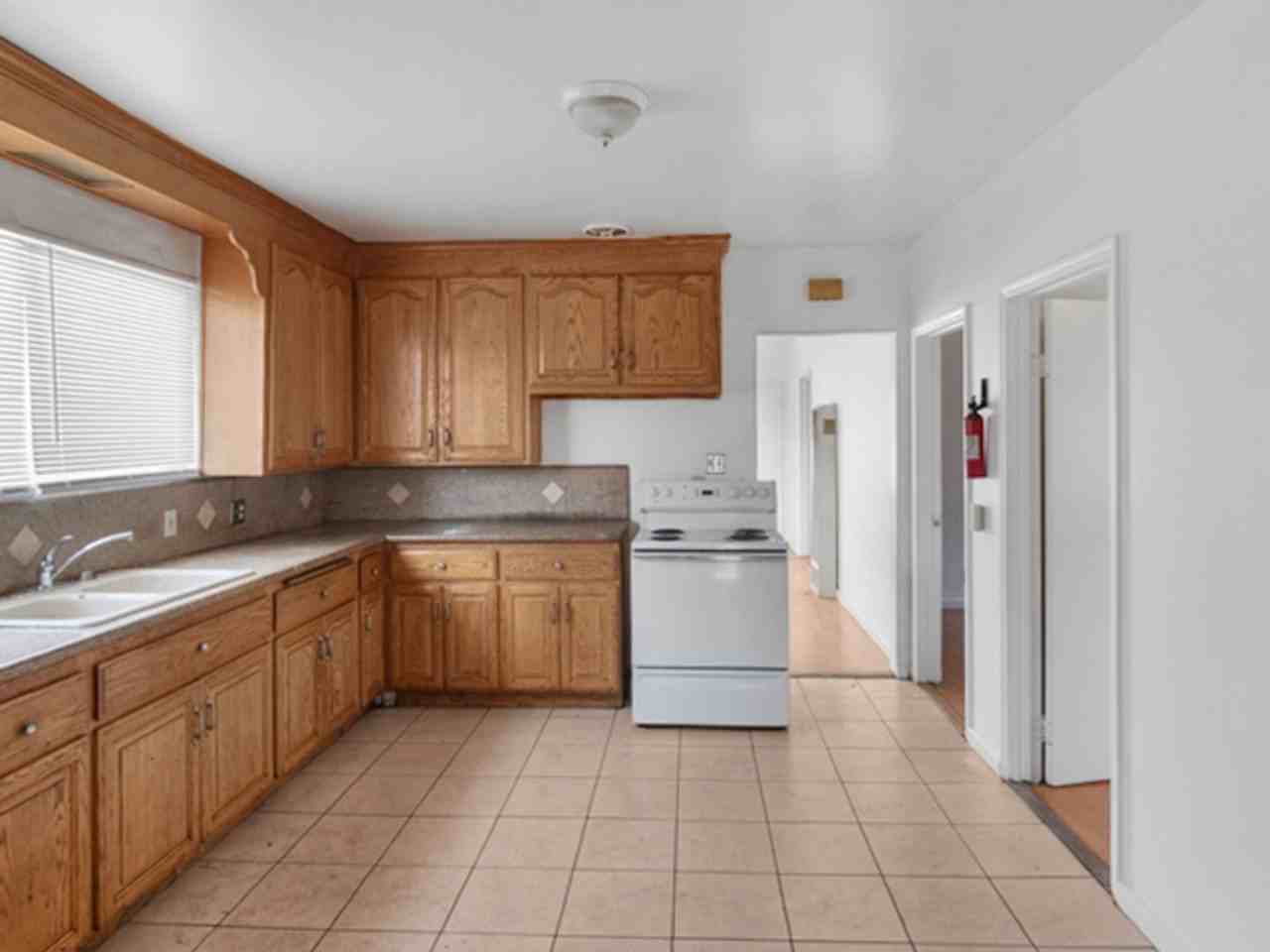 1946 62nd Ave - Photo 5 of 11