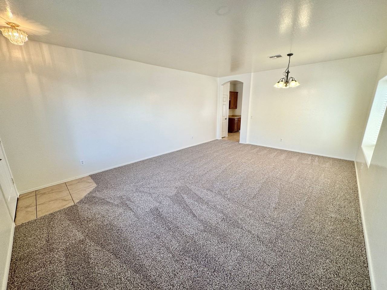 314 S 117th Dr - Photo 5 of 40