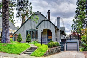 featured image of 1714 S Maple Blvd