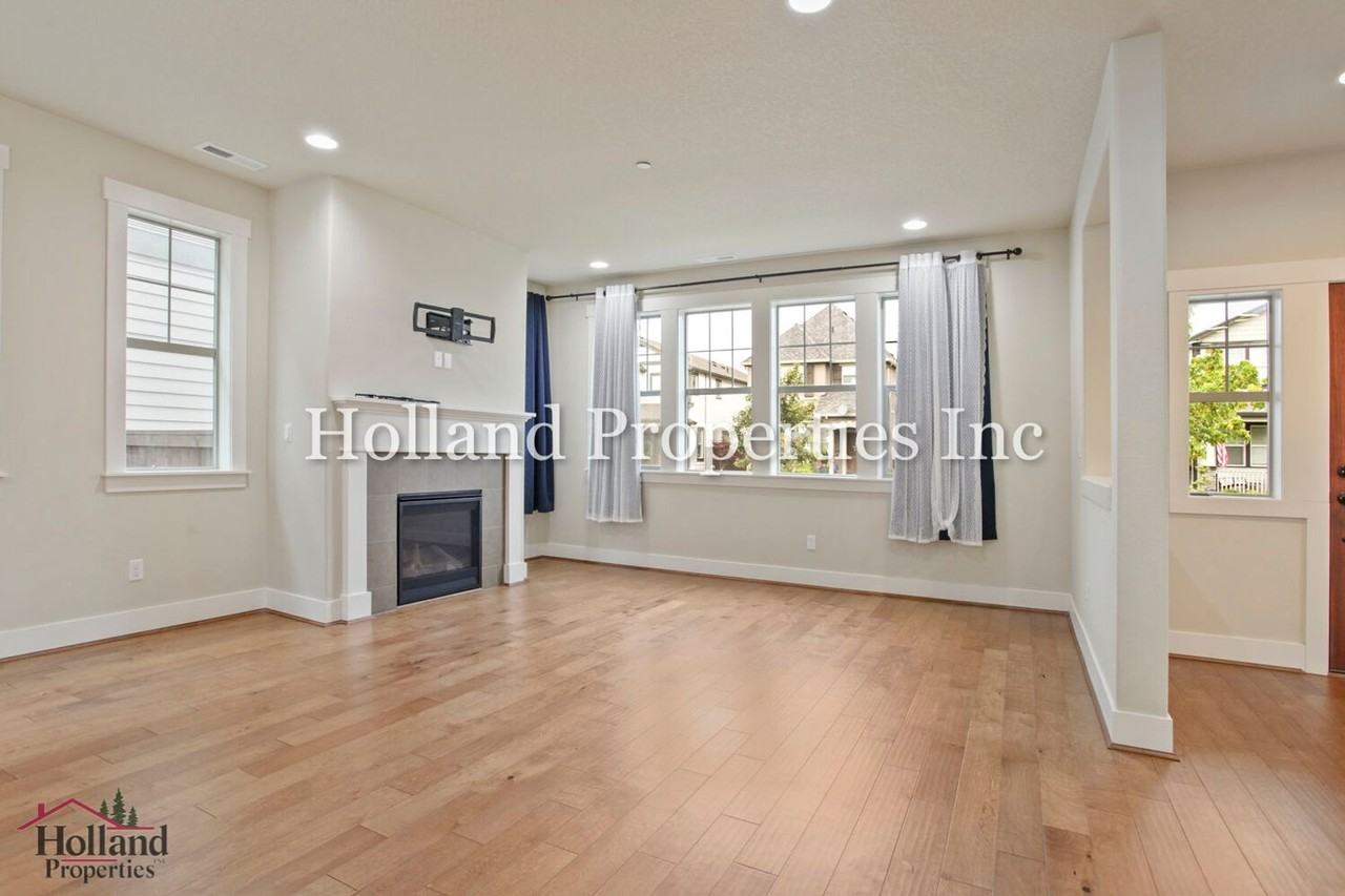 28733 Sw Finland Ave - Photo 7 of 29