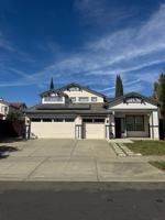 featured image of 1762 River Oaks Cir