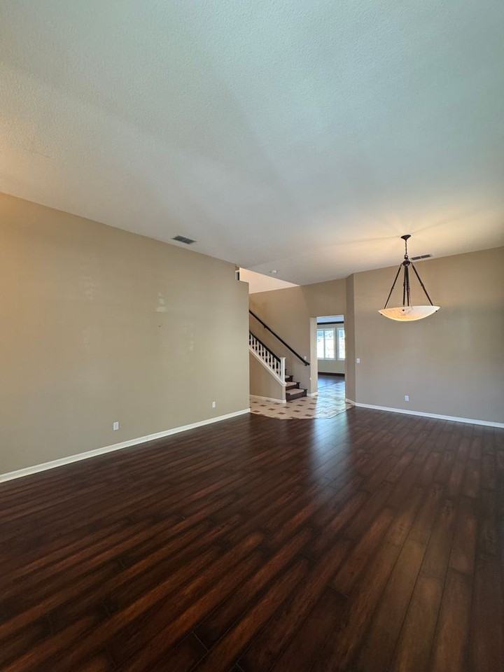 1762 River Oaks Cir - Photo 5 of 50