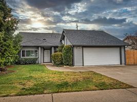 featured image of 1698 Marigold Way