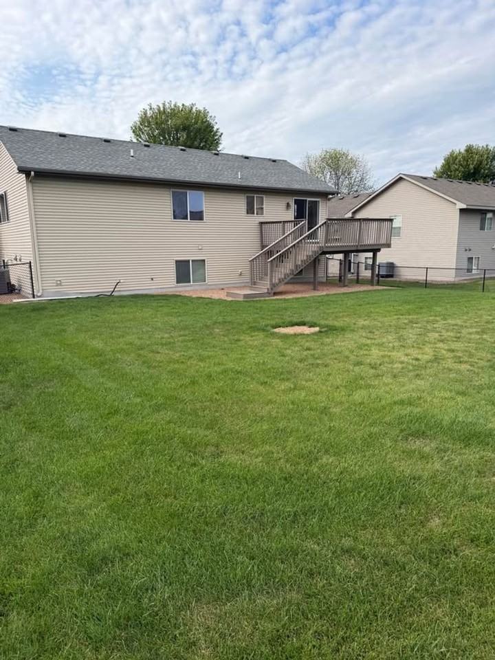 908 Firethorne Trl - Photo 5 of 25
