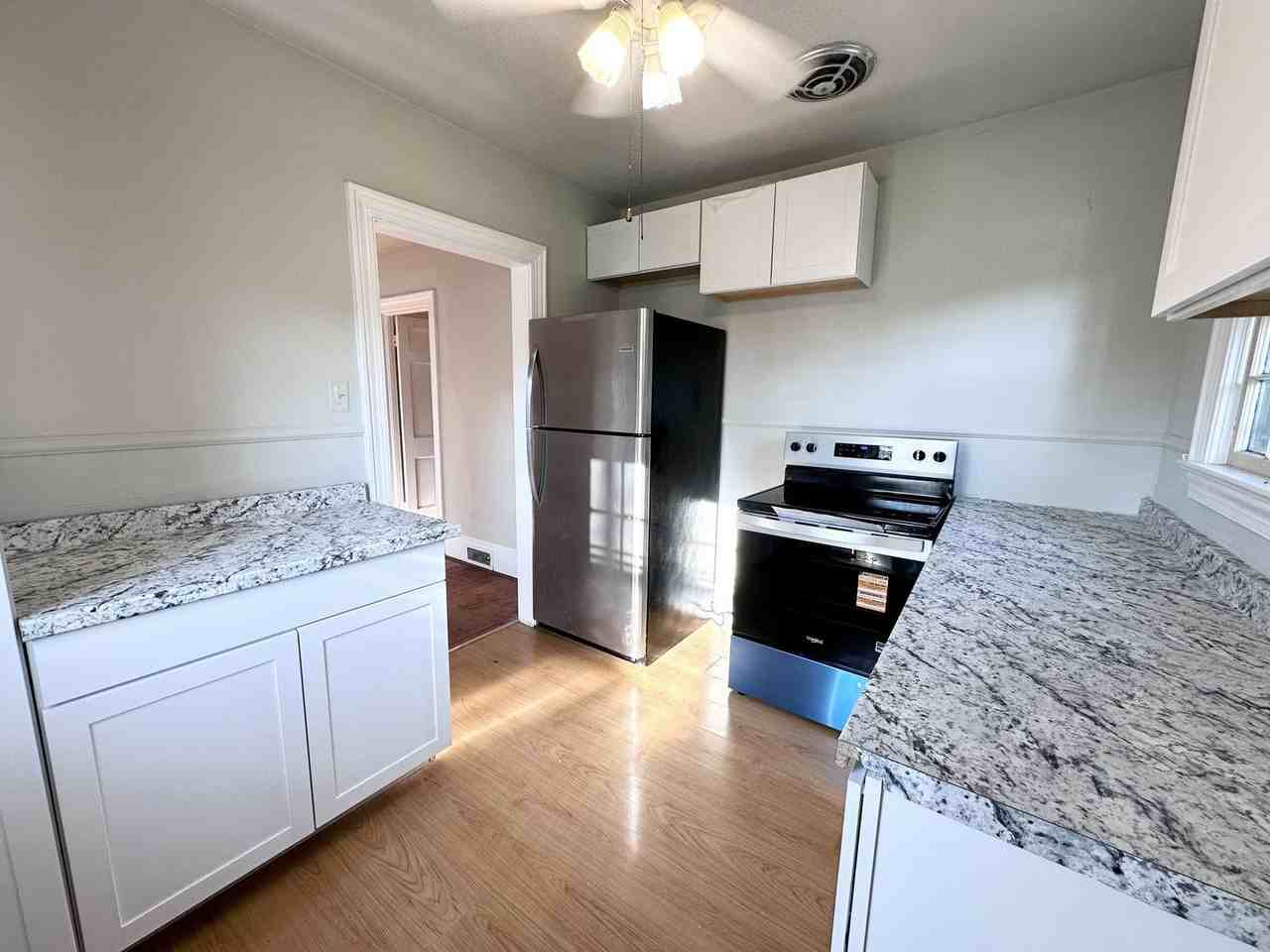 113 Halifax St - Photo 7 of 21