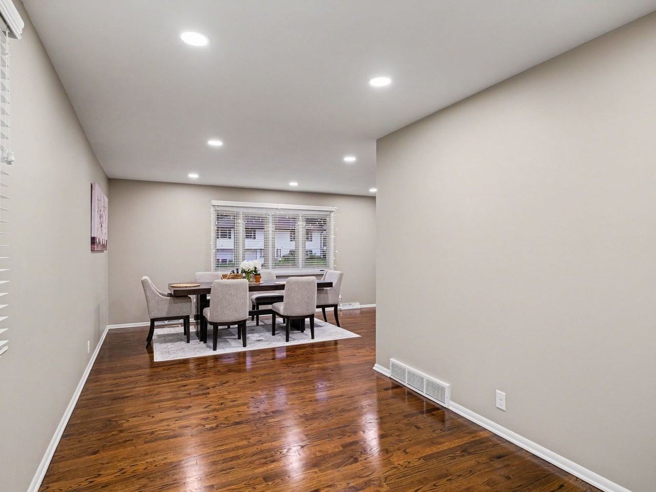 1801 Sherry Dr - Photo 3 of 18
