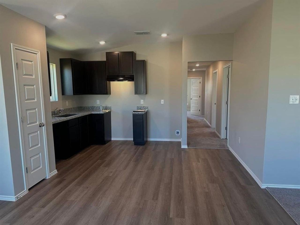 5737 Saint Dominic Dr - Photo 2 of 9
