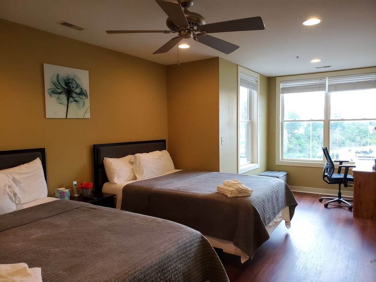 1221 Broad St - Photo 3 of 22