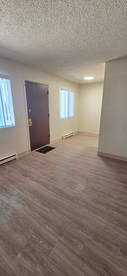 5530 E. Bellevue St., - Photo 5 of 15