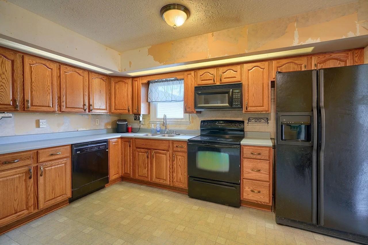 4343 Jermoore Rd #1 - Photo 2 of 5