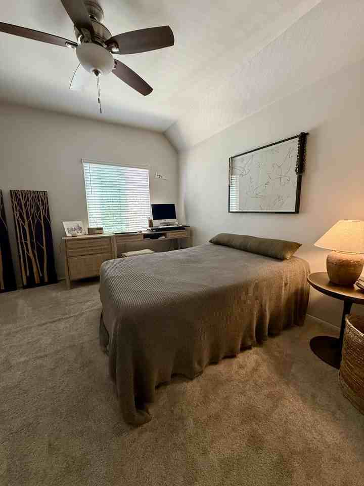 2020 Camino De La Reina - 204Apt 204 #204 - Photo 5 of 28