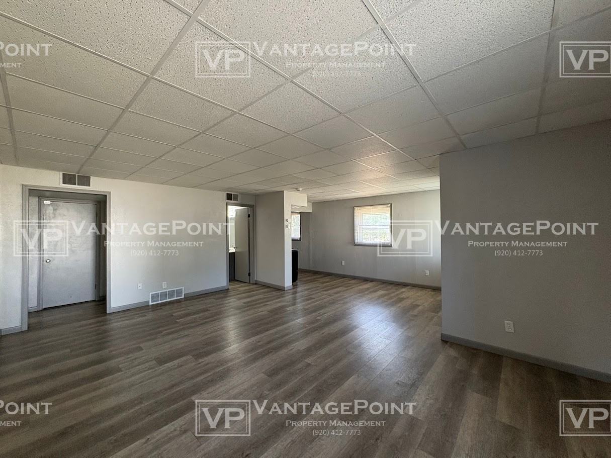 2434 Pine St #1 - Photo 7 of 18
