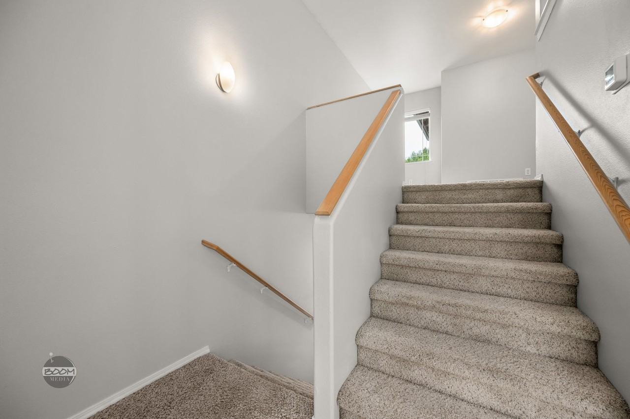 20456 Granite Park Cir #1 - Photo 4 of 11