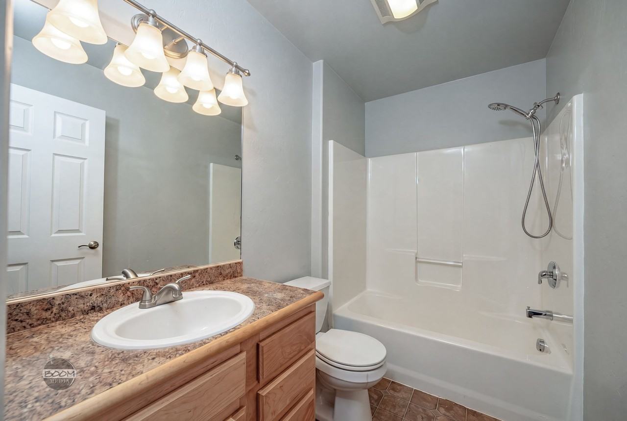20456 Granite Park Cir #1 - Photo 6 of 11