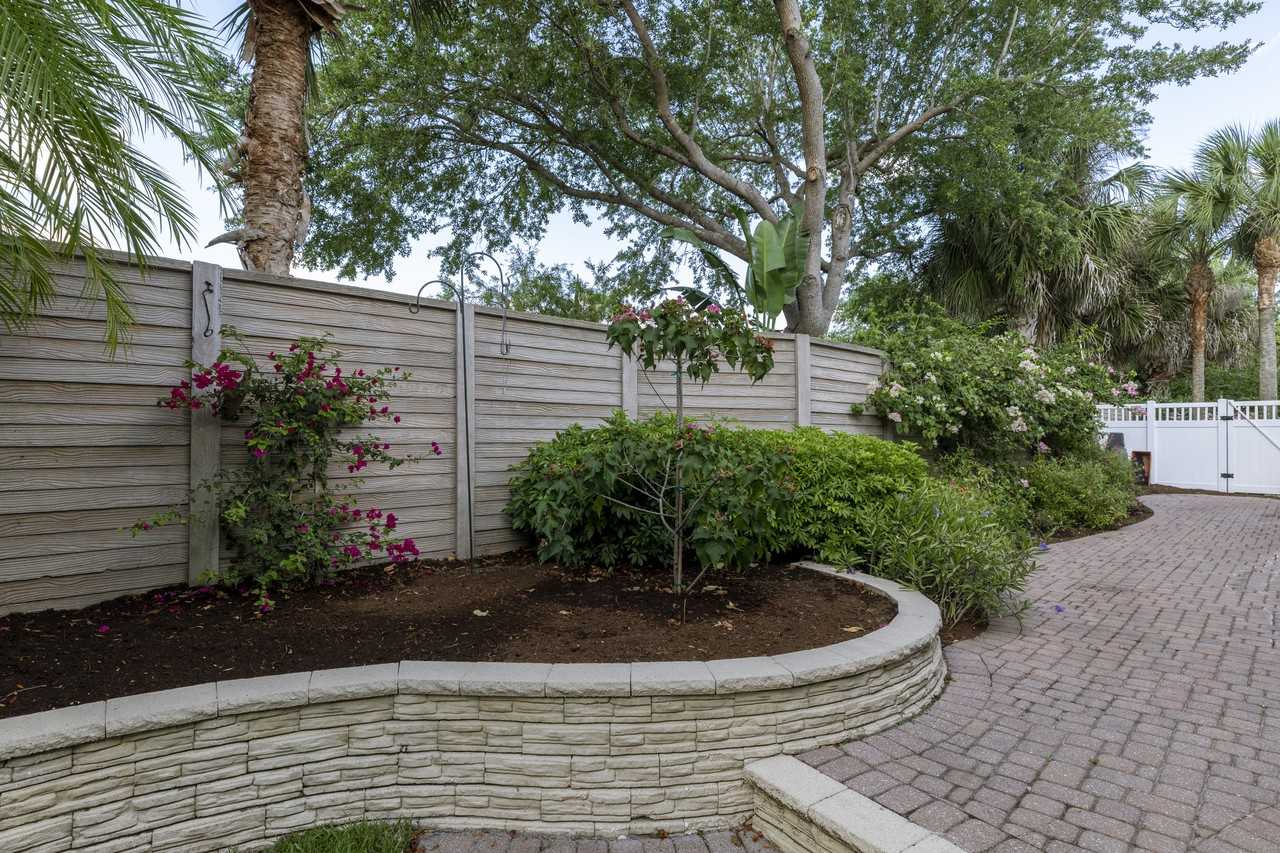 14910 Tybee Island Dr #1 - Photo 6 of 40