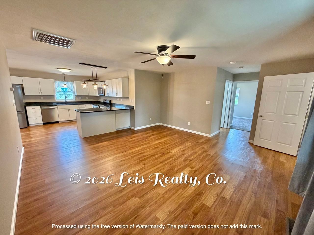 307 W Washington St #1 - Photo 2 of 20