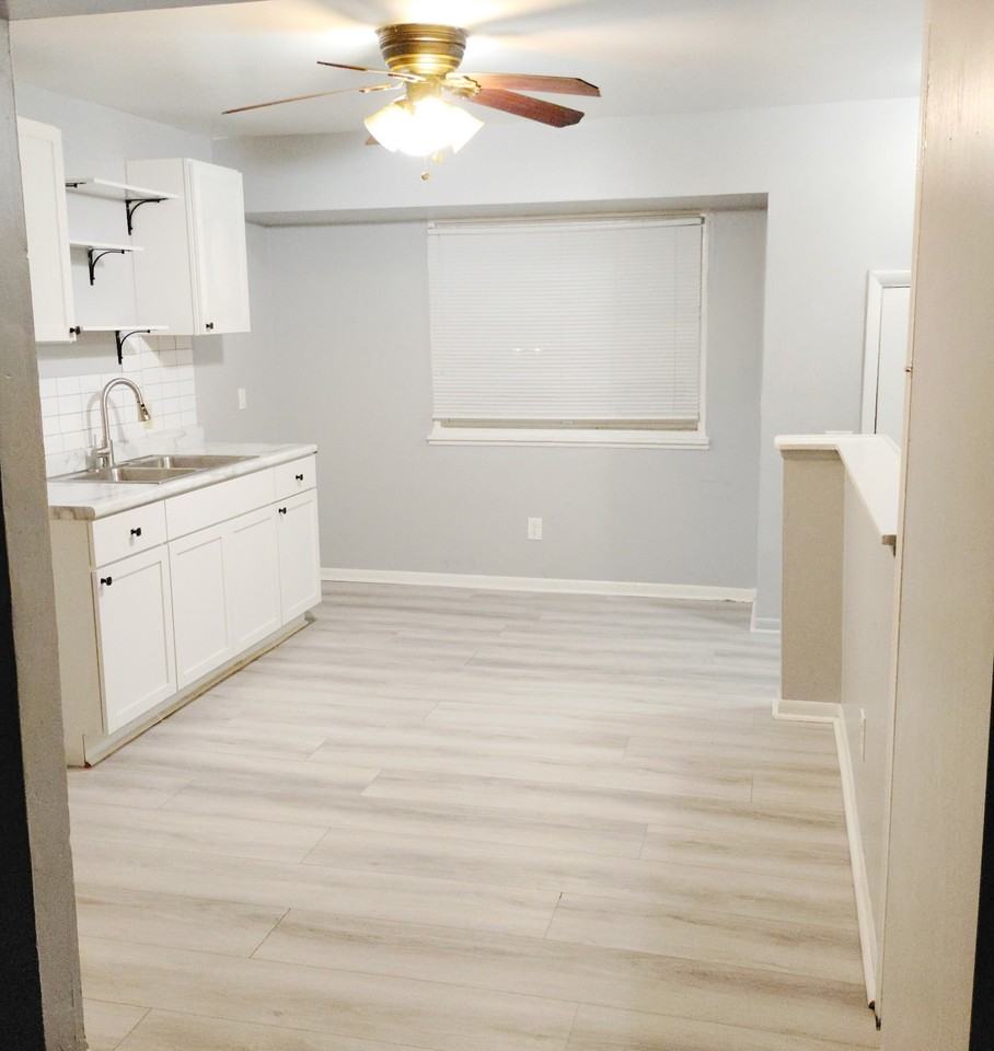 5914 Cloverlawn Dr #1 - Photo 3 of 16