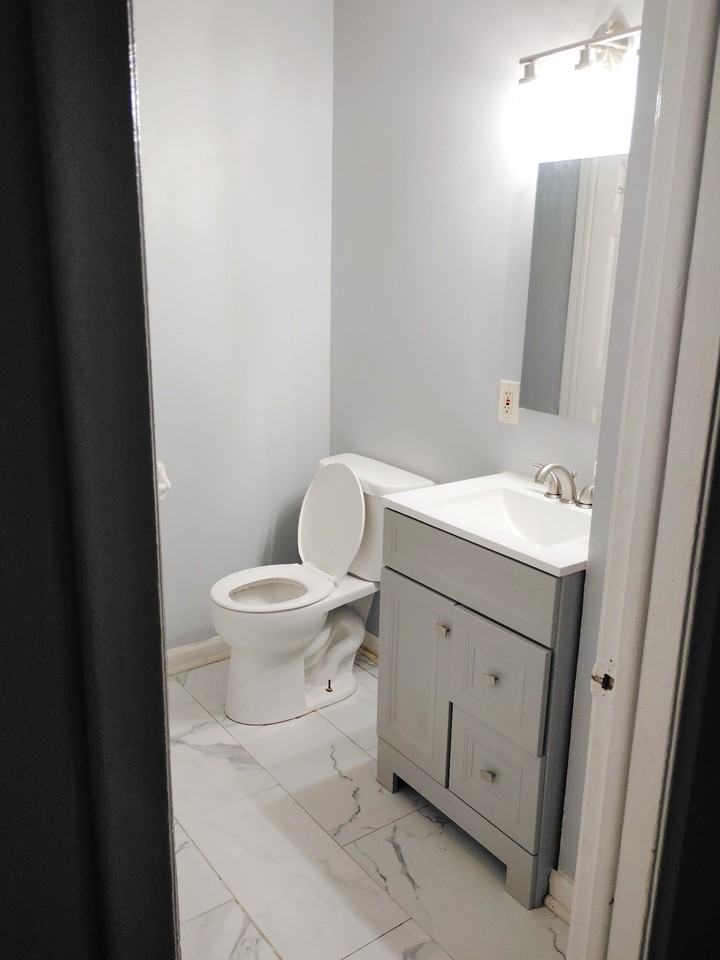 5914 Cloverlawn Dr #1 - Photo 7 of 16