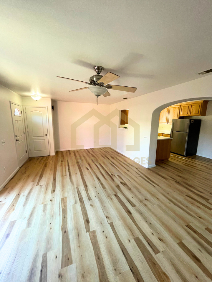 123 N N St #A - Photo 5 of 21