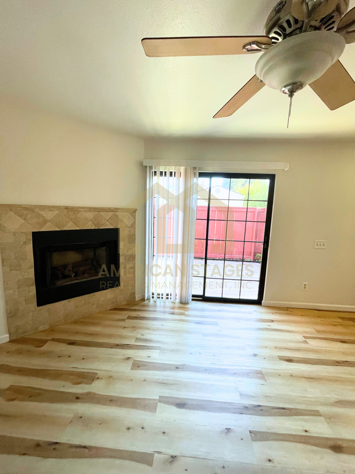 123 N N St #A - Photo 7 of 21