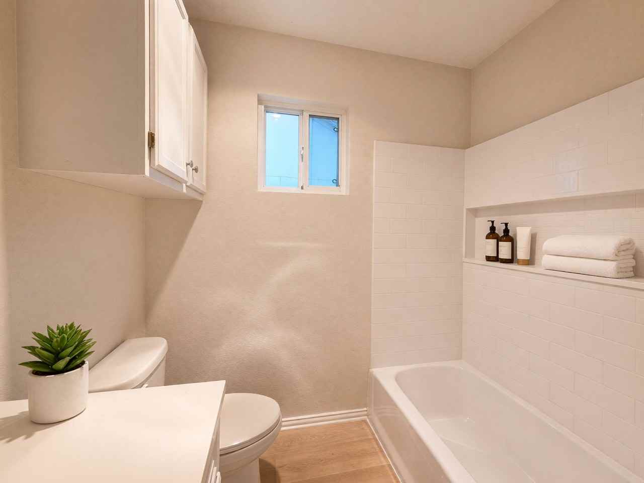 104 E Eggleston St #1 - Photo 7 of 12