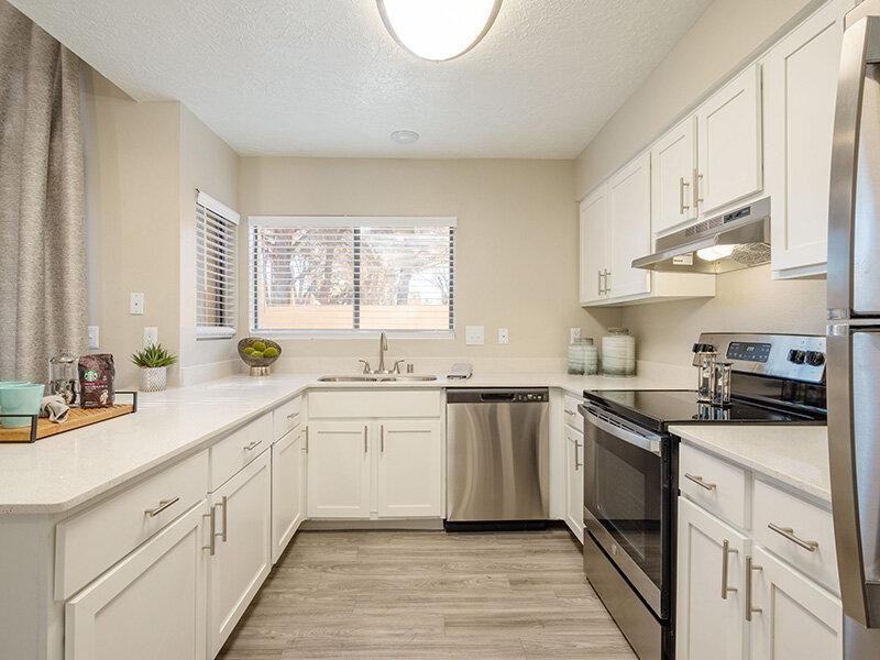 5100 Mesa Del Oso Rd Ne - Photo 7 of 26
