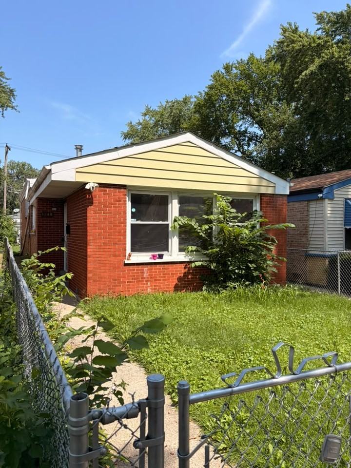 1248 W 108th Pl #1 - Photo 2 of 2