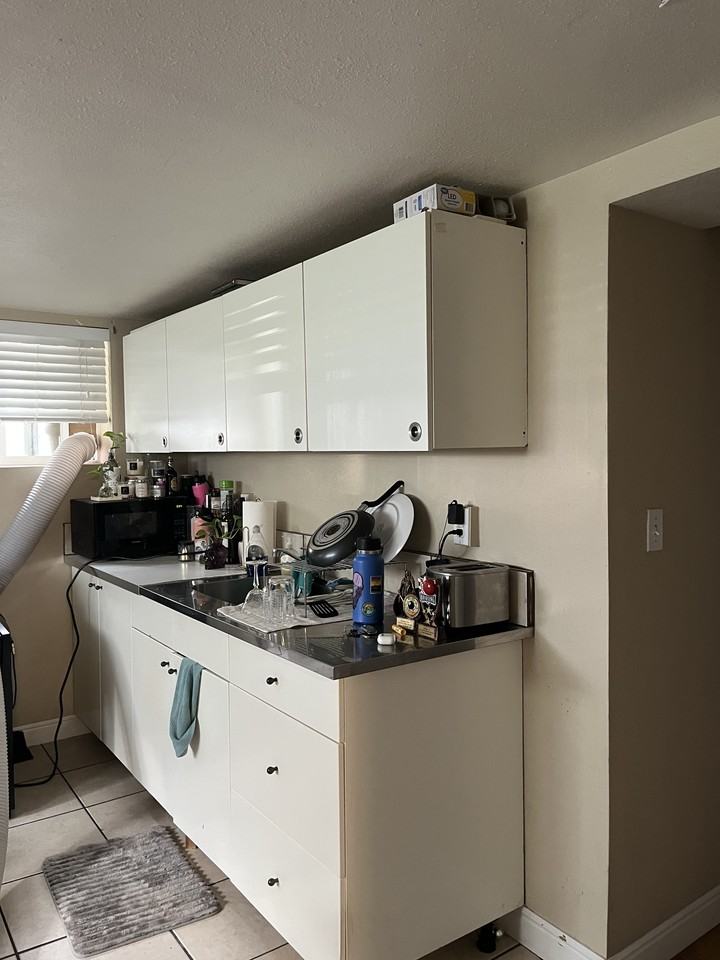 435 S 100 E #437 - Photo 5 of 17