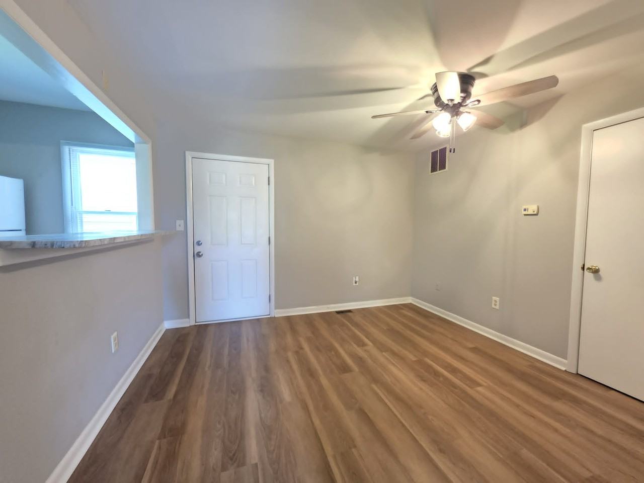 209 Monticello Ave #A - Photo 5 of 22