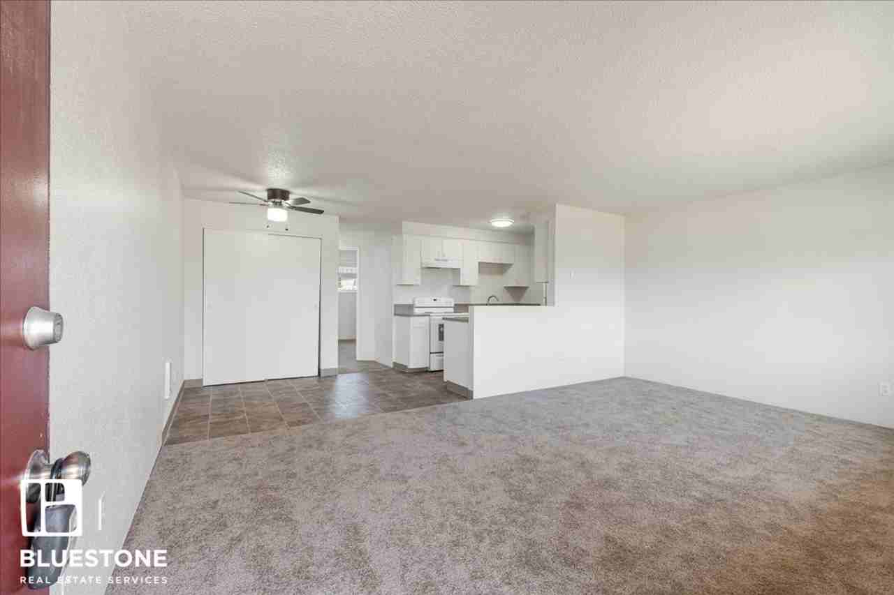 Villa Rose Apartments - Photo 2 of 26