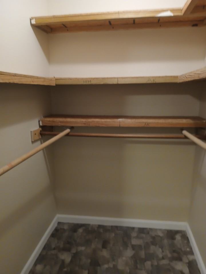 500 E Washington St #1 - Photo 4 of 28