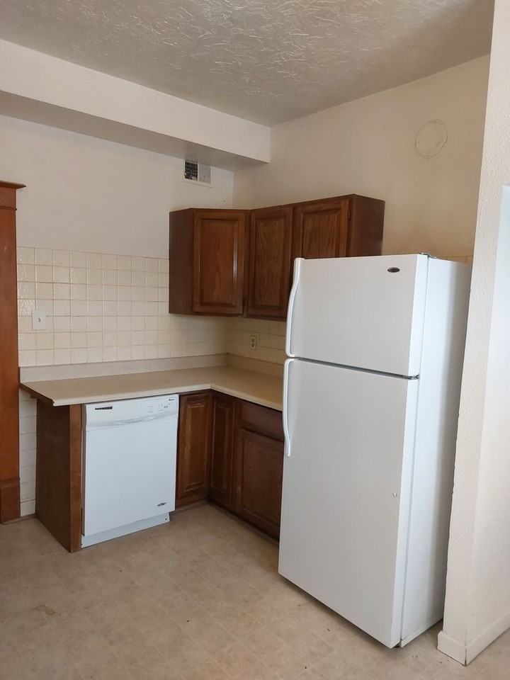 (1610 8th Ave) - Photo 3 of 43