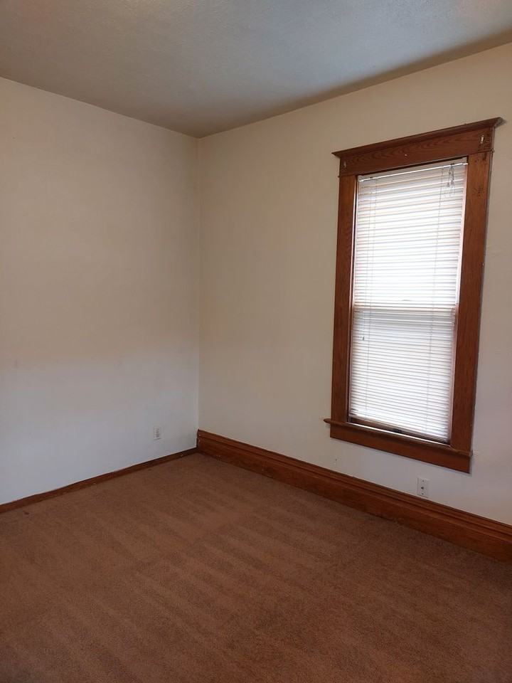 (1610 8th Ave) - Photo 5 of 43