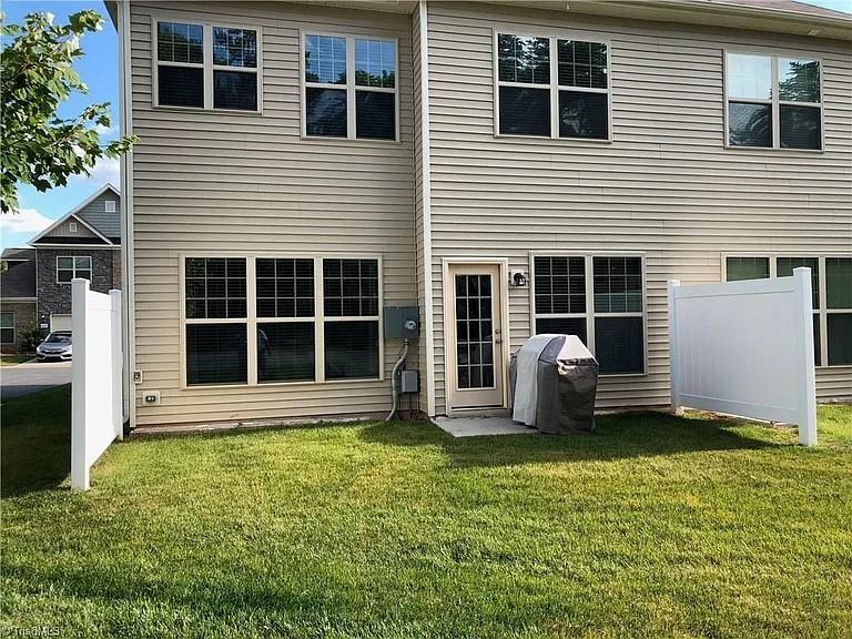 4031 Canterwood Dr #0 - Photo 3 of 24