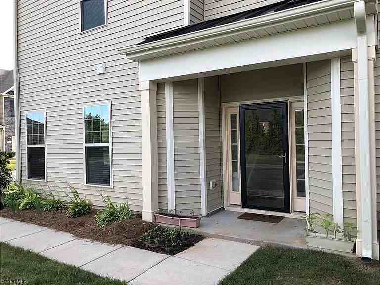 4031 Canterwood Dr #0 - Photo 5 of 24